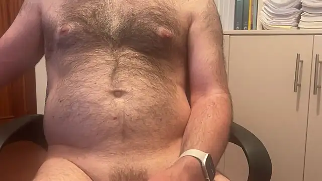 spanishairy online show from June 15, 2026, 4:58 am