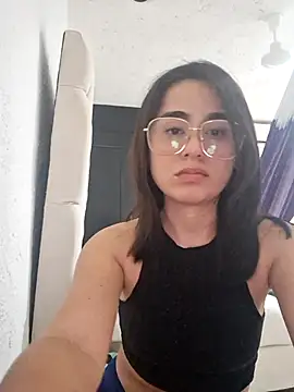 Snapshot of estibaliz chatting on September 13, 2025, 10:20 pm estibaliz online show from September 13, 2025, 10:20 pm