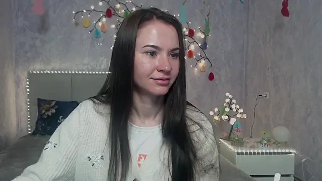 Snapshot of KaraCriegs chatting on April 10, 2026, 5:50 pm KaraCriegs online show from April 10, 2026, 5:50 pm