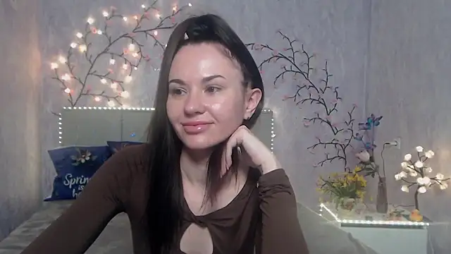 Snapshot of KaraCriegs chatting on April 21, 2026, 3:02 am KaraCriegs online show from April 21, 2026, 3:02 am