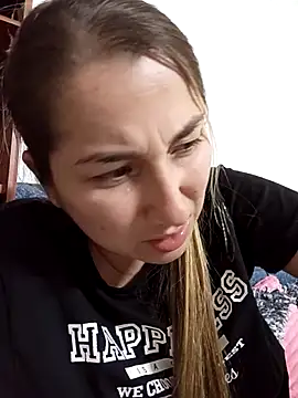 Iris love18 online show from October 23, 2025, 1:16 am