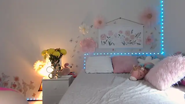 Poisson Eva online show from April 23, 2026, 10:34 pm