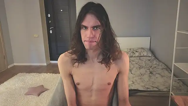 mollymila online show from April 6, 2026, 11:00 am