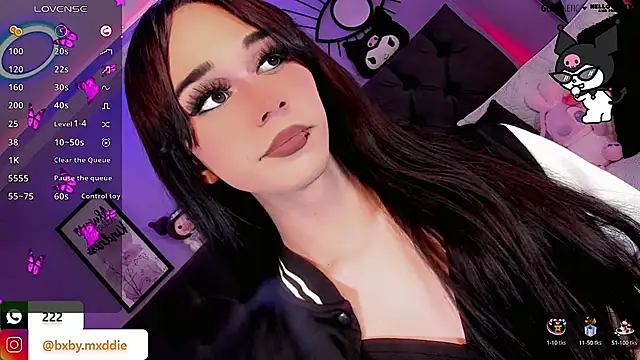 kimMaddiee online show from September 28, 2025, 5:46 am