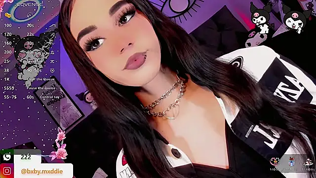 kimMaddiee online show from October 1, 2025, 5:57 am