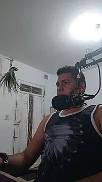 ElferXXX online show from April 12, 2026, 2:05 am