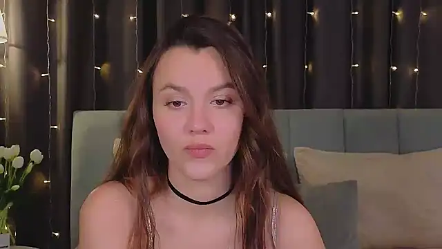 Snapshot of Sweet_heaven chatting on March 19, 2025, 4:34 pm Sweet heaven online show from March 19, 2025, 4:34 pm