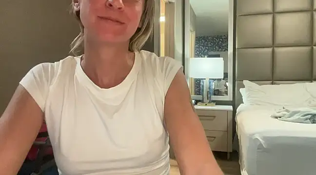 Snapshot of Aggbb chatting on January 16, 2025, 3:23 am Aggbb online show from January 16, 2025, 3:23 am