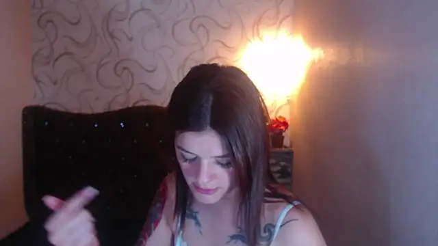 LiaHarryis online show from March 7, 2025, 6:54 pm