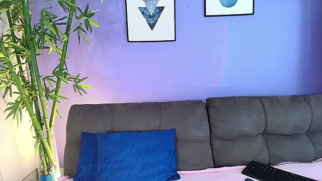 Snapshot of cinnamon_kyla chatting on March 2, 2025, 7:12 pm cinnamon kyla online show from March 2, 2025, 7:12 pm