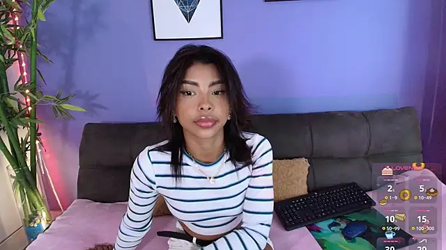 Snapshot of cinnamon_kyla chatting on March 16, 2025, 7:17 pm cinnamon kyla online show from March 16, 2025, 7:17 pm