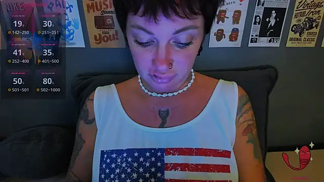 Snapshot of EllieOz chatting on June 29, 2026, 6:41 pm EllieOz online show from June 29, 2026, 6:41 pm