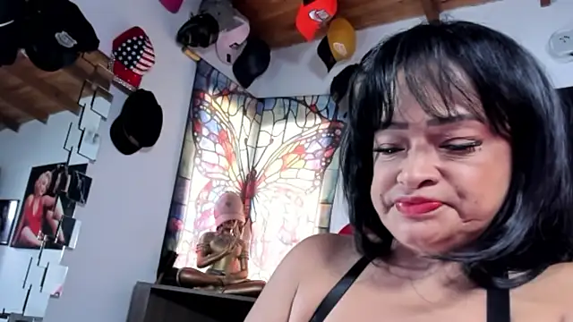 Snapshot of seleneh chatting on January 7, 2026, 5:59 pm seleneh online show from January 7, 2026, 5:59 pm