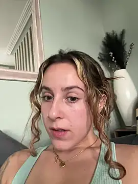 Snapshot of Miss_emilee chatting on March 7, 2025, 1:40 pm Miss emilee online show from March 7, 2025, 1:40 pm