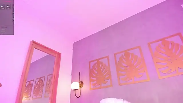 majo rosse  online show from February 15, 2026, 6:54 am