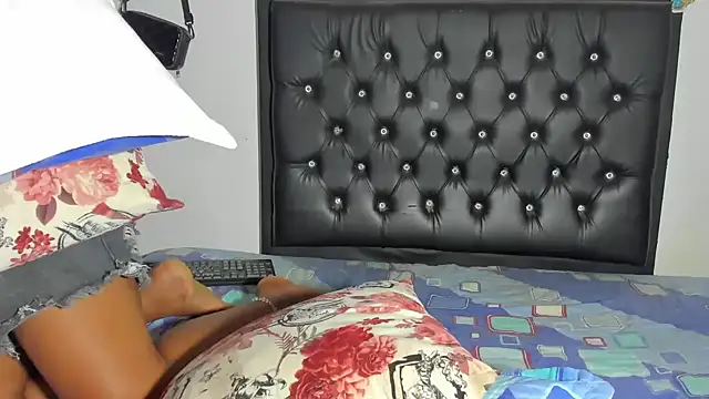 miss-jackson1 online show from January 30, 2025, 2:27 am