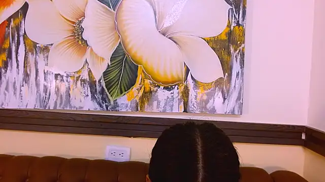 Snapshot of VeronicaRobles chatting on November 7, 2025, 6:30 pm VeronicaRobles online show from November 7, 2025, 6:30 pm