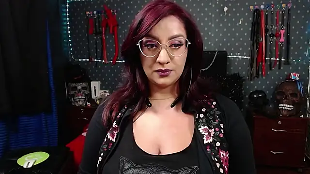 andreafetishx online show from January 31, 2025, 9:27 am