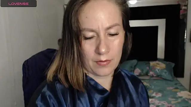 Snapshot of CATRINA-83 chatting on May 16, 2026, 1:02 am CATRINA-83 online show from May 16, 2026, 1:02 am