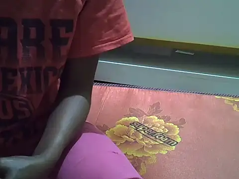 Snapshot of sweet_veee chatting on November 15, 2025, 6:55 am sweet veee online show from November 15, 2025, 6:55 am