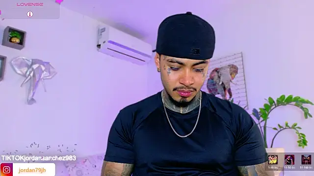 JordanSmiith  online show from April 1, 2026, 8:28 pm