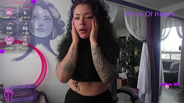 witchviolet online show from May 29, 2026, 7:56 pm