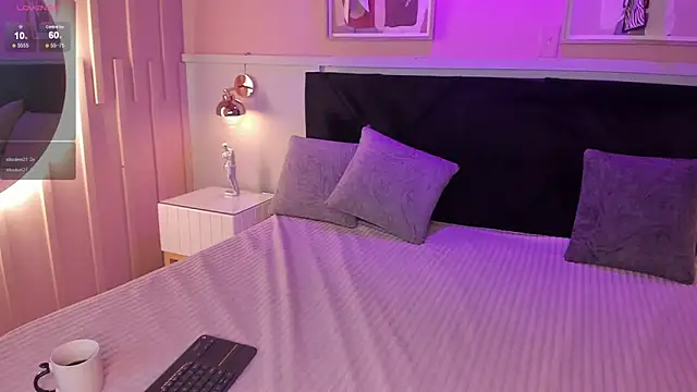 Snapshot of chloe_watson_ chatting on April 28, 2026, 7:41 pm chloe watson online show from April 28, 2026, 7:41 pm