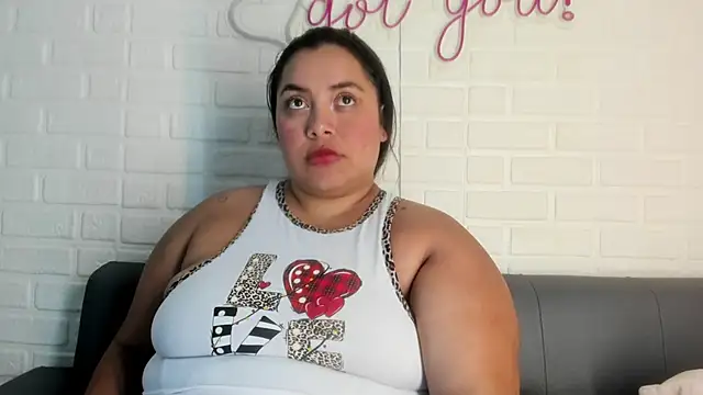 Snapshot of tatijara chatting on November 10, 2025, 7:13 pm tatijara online show from November 10, 2025, 7:13 pm