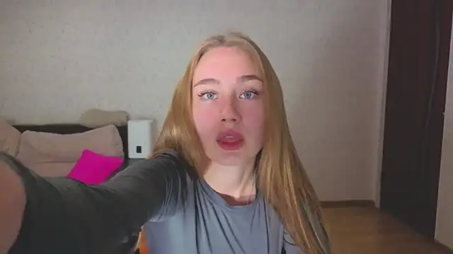 natali2550 online show from October 12, 2025, 2:16 pm