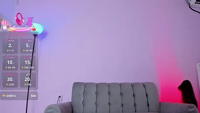 zoe6x online show from October 31, 2025, 3:13 pm