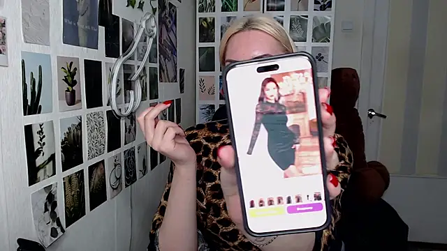 CapriScorpion online show from October 28, 2025, 1:58 pm