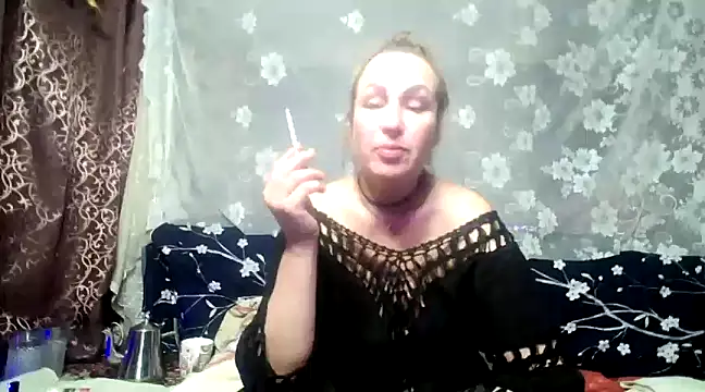 Snapshot of Alina_Night_777 chatting on March 21, 2025, 7:33 am Alina Night 777 online show from March 21, 2025, 7:33 am
