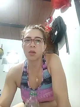 mademonsexy online show from December 4, 2025, 4:11 am