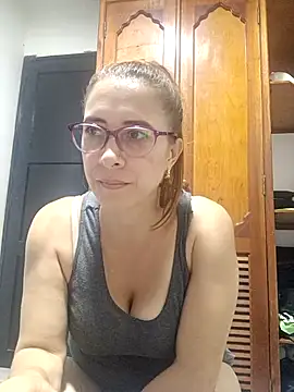 mademonsexy online show from April 1, 2026, 5:19 am