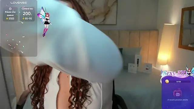 Snapshot of Atenea_cuteee chatting on March 11, 2025, 2:10 am Atenea cuteee online show from March 11, 2025, 2:10 am