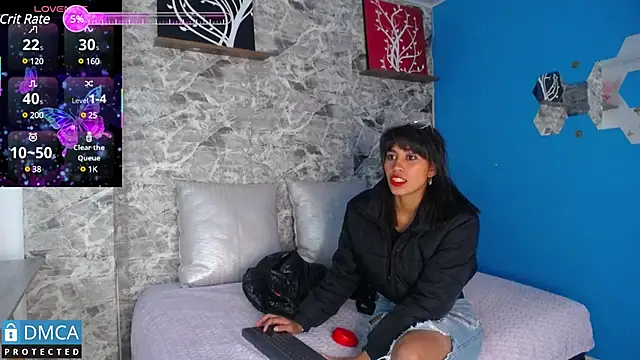 CarolRodriguez  online show from February 15, 2025, 11:17 am