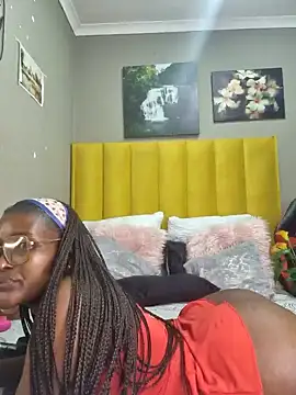 Bustygoddess32 online show from January 5, 2025, 11:37 am