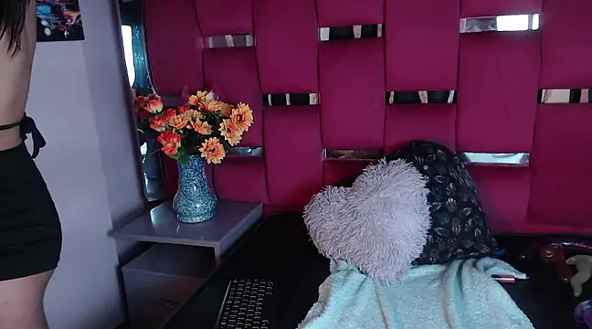 Snapshot of Prety_Nany chatting on February 18, 2025, 8:14 pm Prety Nany online show from February 18, 2025, 8:14 pm