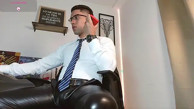 Snapshot of Thonydupont chatting on October 26, 2025, 7:20 pm Thonydupont online show from October 26, 2025, 7:20 pm