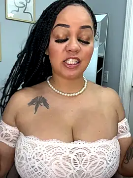 DestineeJayde online show from September 21, 2025, 1:40 am