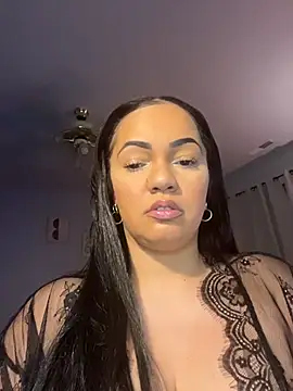 Snapshot of DestineeJayde chatting on February 9, 2026, 6:06 am DestineeJayde online show from February 9, 2026, 6:06 am