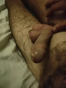 NilsonDick online show from July 16, 2026, 2:17 am