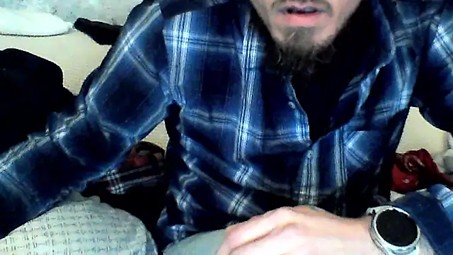 Snapshot of lonebone88 chatting on November 5, 2025, 9:48 pm lonebone88 online show from November 5, 2025, 9:48 pm