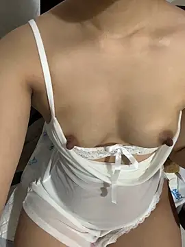 Snapshot of -Meomeo- chatting on December 16, 2025, 3:44 am -Meomeo- online show from December 16, 2025, 3:44 am