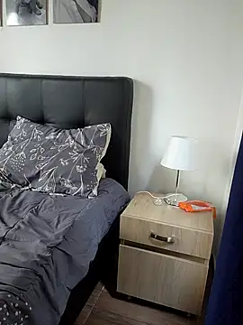 RachellGraham online show from October 28, 2025, 12:30 pm