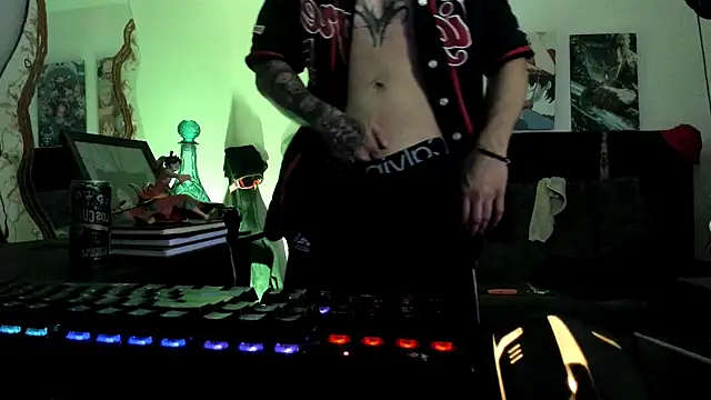 Sisoyalejo420 online show from November 2, 2025, 4:48 am