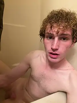 Snapshot of CreamyAustin chatting on March 13, 2026, 12:50 am CreamyAustin online show from March 13, 2026, 12:50 am