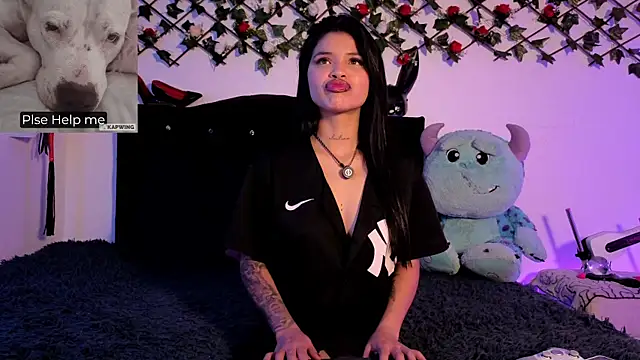 Snapshot of Alaia_Asuka chatting on December 17, 2025, 2:17 am Alaia Asuka online show from December 17, 2025, 2:17 am