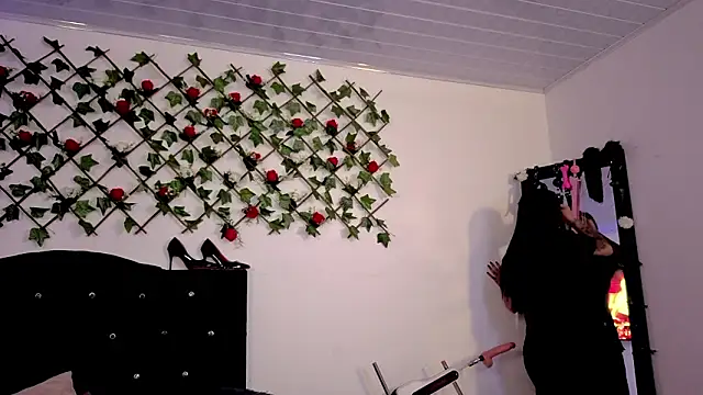 Snapshot of Alaia_Asuka chatting on February 11, 2026, 1:10 am Alaia Asuka online show from February 11, 2026, 1:10 am