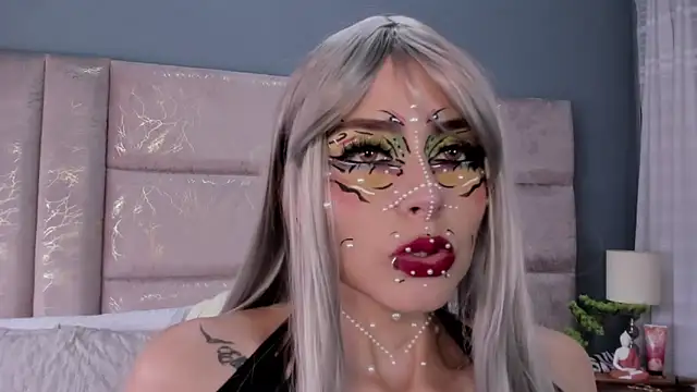 AnnieNasty online show from October 25, 2025, 2:13 pm